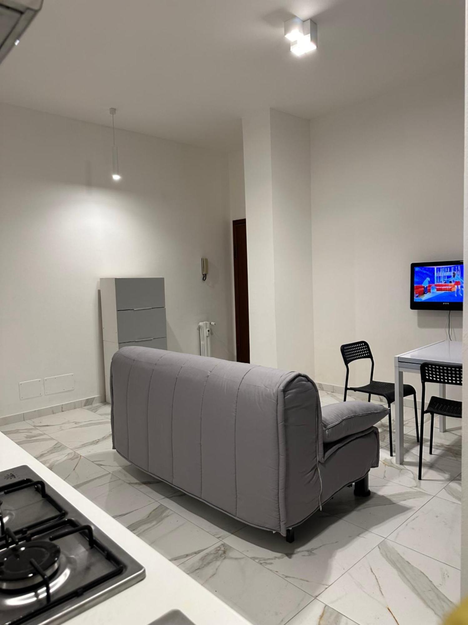Jcube Apartments Bocconi Milano מראה חיצוני תמונה